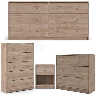 Home Square 4 Piece Bedroom Set with Chest Nightstand and 2 Dressers in Oak