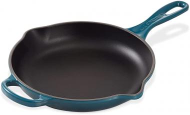 Le Creuset - LS2024-237D Le Creuset Signature Cast Iron Handle Skillet, 9", Deep Teal