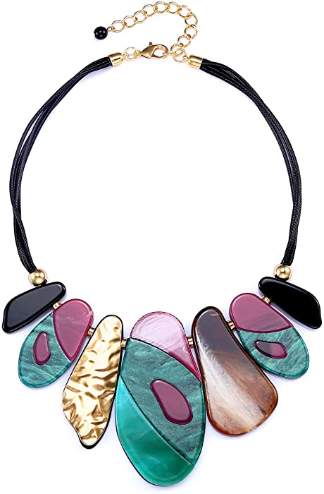FAMARINE Vintage Tribe Chunky Collar Necklace, Geometry Acrylic Pendant Bib Statment Necklace Multicolor Costume Jewelry for Women