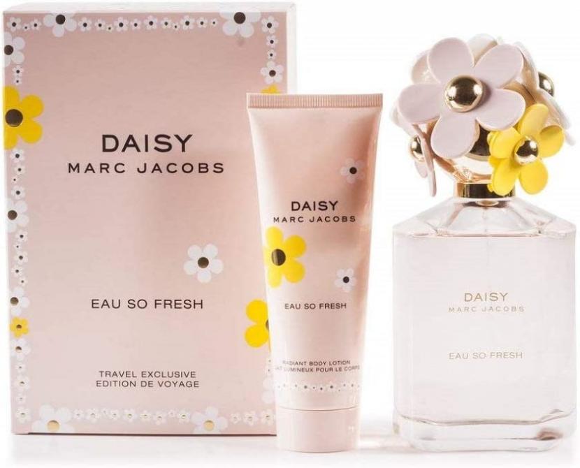 Marc Jacobs Daisy Eau So Fresh 2-Piece Fragrance Gift Set (Eau de Toilette Spray, 4.2 Ounce and Body Lotion, 2.5 Ounce )