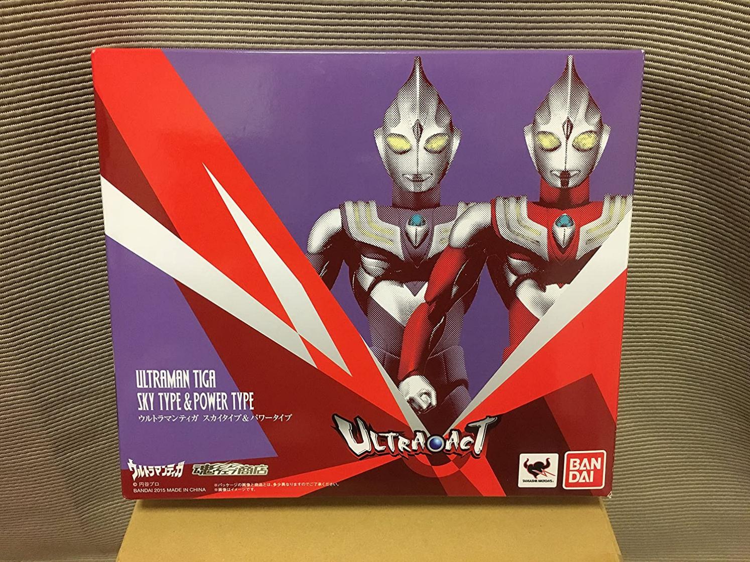 Bandai Ultra-ACT Ultraman Tiga Sky Type u0026 Power Type
