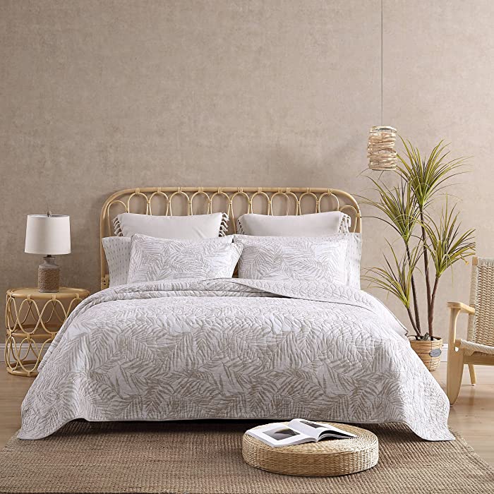 Tommy Bahama | Palmday Collection | Quilt Set - 100% Cotton, Lightweight & Breathable Bedding, Pre-Washed for Added Softness, Queen, Beige