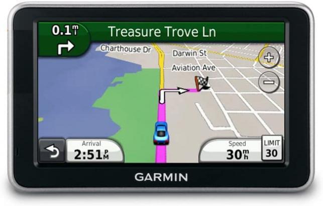 Garmin nüvi 2300LM 4.3-Inch Widescreen Portable GPS Navigator with Lifetime Maps Updates