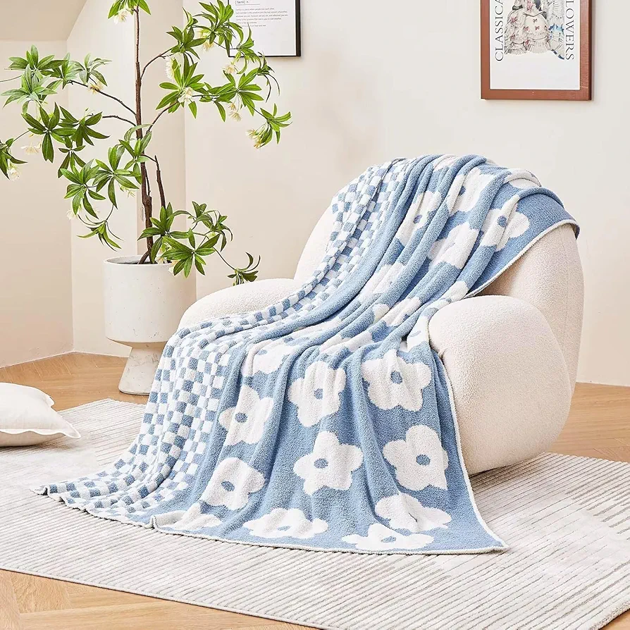 Checkered Throw Blanket, Dusty Blue Super Soft Knit Breathable Throw Blanket, Cozy Fluffy Reversible Checkerboard Flower Fuzzy Blanket for Couch Sofa Bed Living Room Decor 50 x 60 inch