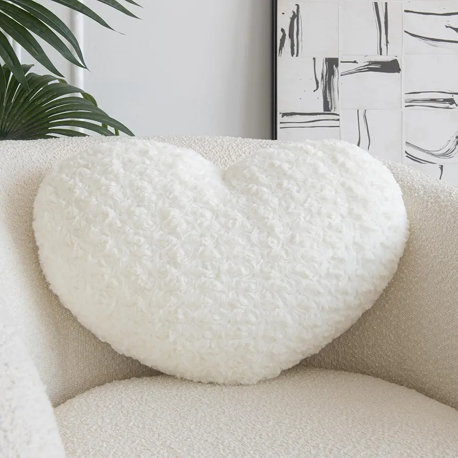 Heart Pillow, Soft Heart Shaped Pillow with Room Decorative Throw Pillows for Bed Couch Chair Sofa, Heart Shaped Cute Throw Pillow Cushion for Bedroom Living Room (Ivory White, Mini 12.9" x 9.8")