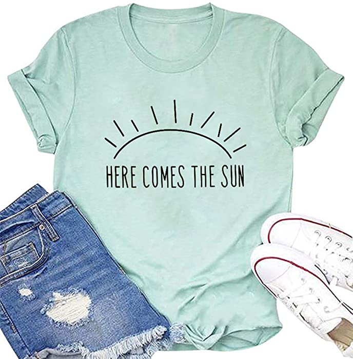 Here Comes The Sun T-Shirt Summer Beach Tee Sunshine Graphic Print Vacation Shirt Top for Women