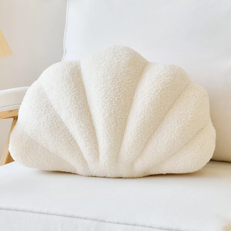 Seashell Throw Pillows, Shell Shaped Throw Pillows, Soft Home Decorative Pillow Plush Cushion for Bed Couch Living Sofa Room Decor Accent Throw Pillow (13x10 Inch, Beige)