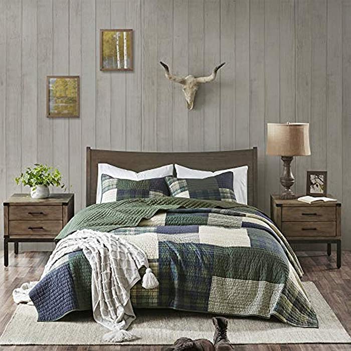 Woolrich 100% Cotton Quilt Reversible Plaid Cabin Lifestyle Design All Season, Breathable Coverlet Bedspread Bedding Set, Matching Shams, King/Cal King(110"x96"), Mill Creek Green, 3 Piece