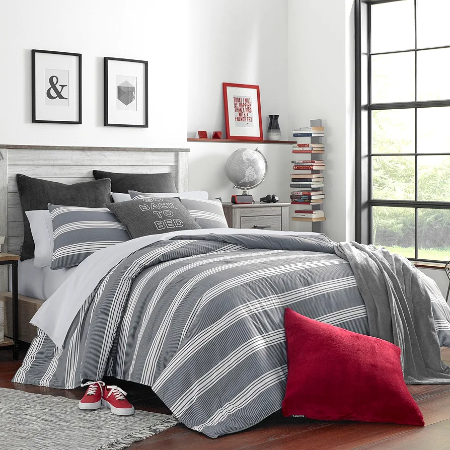 Nautica - Twin Comforter Set, Cotton Reversible Bedding with Matching Sham, Stylish Home Decor, Dorm Room Essentials (Craver Grey, Twin/Twin XL)