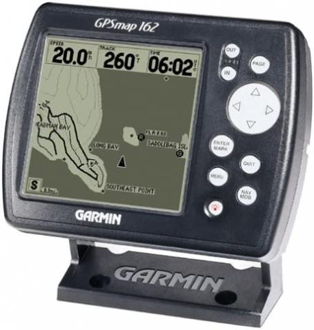 Garmin GPSMAP 162 4.2-Inch Waterproof Marine GPS and Chartplotter