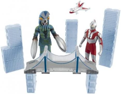 BANDAI Ultraman Ultra City Series 01: Ultraman vs. Alien Baltan