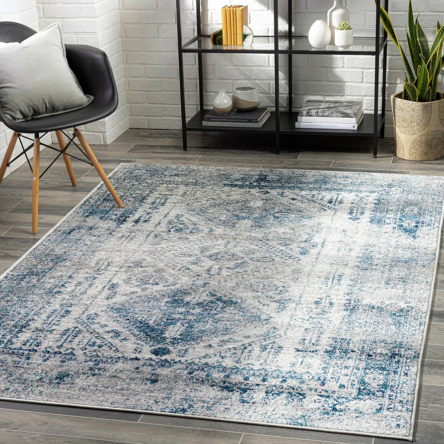 Livabliss Desta Vintage Oriental Area Rug,3'11" x 5'7",Blue/White