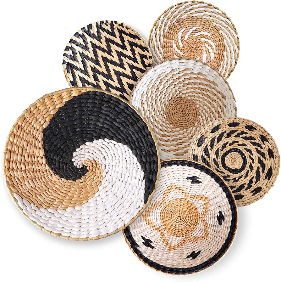 Set of 6 Hanging Woven Wall Basket Decor Large Round Rustic Farmhouse Trendy Wall Decoration Rattan Seegrass Handcrafted Attached Hooks Boho Wall Baskets Perfect Home Bedroom Living Room Décor