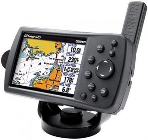 Garmin GPSMAP 478 3.7-Inch Waterproof Marine GPS and Chartplotter