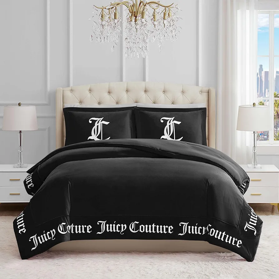 Juicy Couture - Comforter Set - Gothic Design Bedding - Full/Queen - 3 Piece Set includes (1) 90" x 92" Comforter and (2) 20" x 26" Shams - Wrinkle Resistant - Premium Bedroom Decor - Black