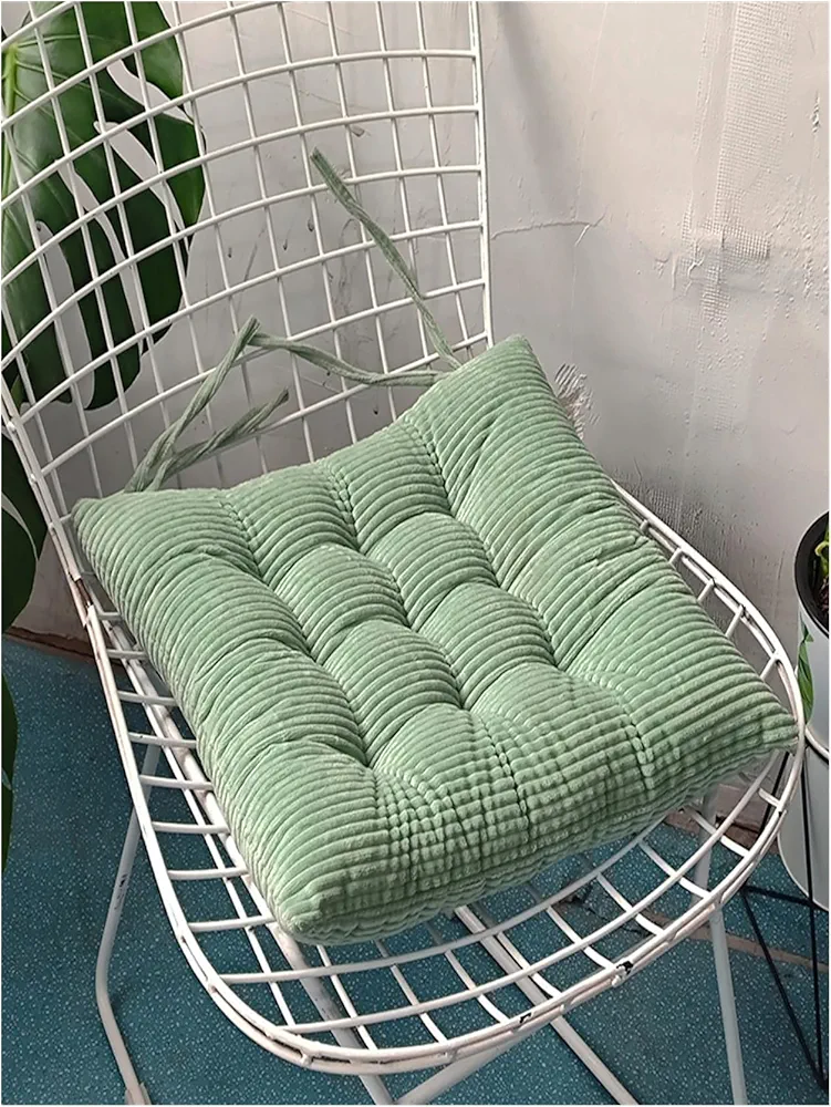 QWINEE Chair Cushion with Ties ，Modern Solid Color Square Velvet Anti-Slip Chair Seat Pads，Comfortable Square Seat Cushion for Couch Sofa Reading Room Dining Kitchen16''X16'' Green 16"x16"