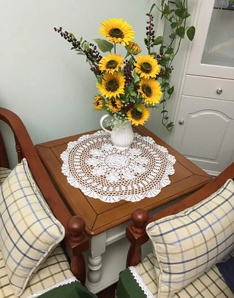 White Cotton Handmade Crochet Lace Tablecloth Doilies Table Overlay,Round,19 Inch,2PCS