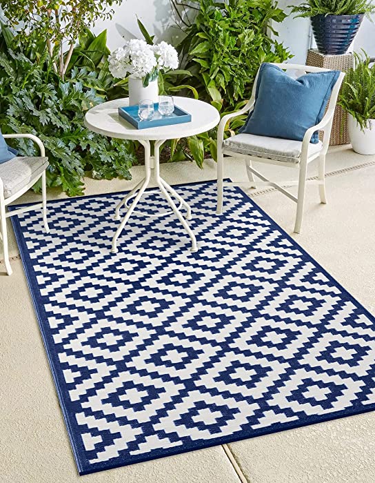 Lightweight Reversible Plastic Nirvana Outdoor Rug (9 X 12, Navy/White)