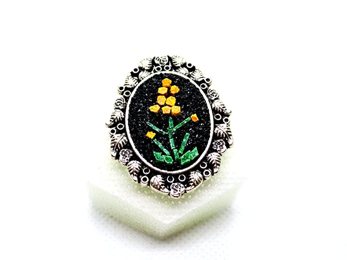 Handmade Natural Stone Mosaic Ring Lovely Flowers Patterned Silver Colored Jewelery With An Elegant Frame