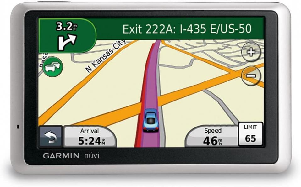 Garmin nüvi 1350LMT 4.3-Inch Portable GPS Navigator with Lifetime Map & Traffic Updates (Discontinued by Manufacturer)